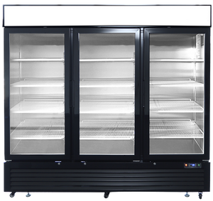 Kühlregal / Getränkekühlschrank mit 3 Glastüren