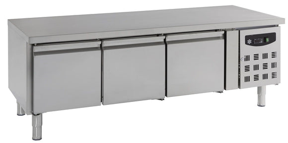Unterbaukühltisch mit 3 Türen - 180cm